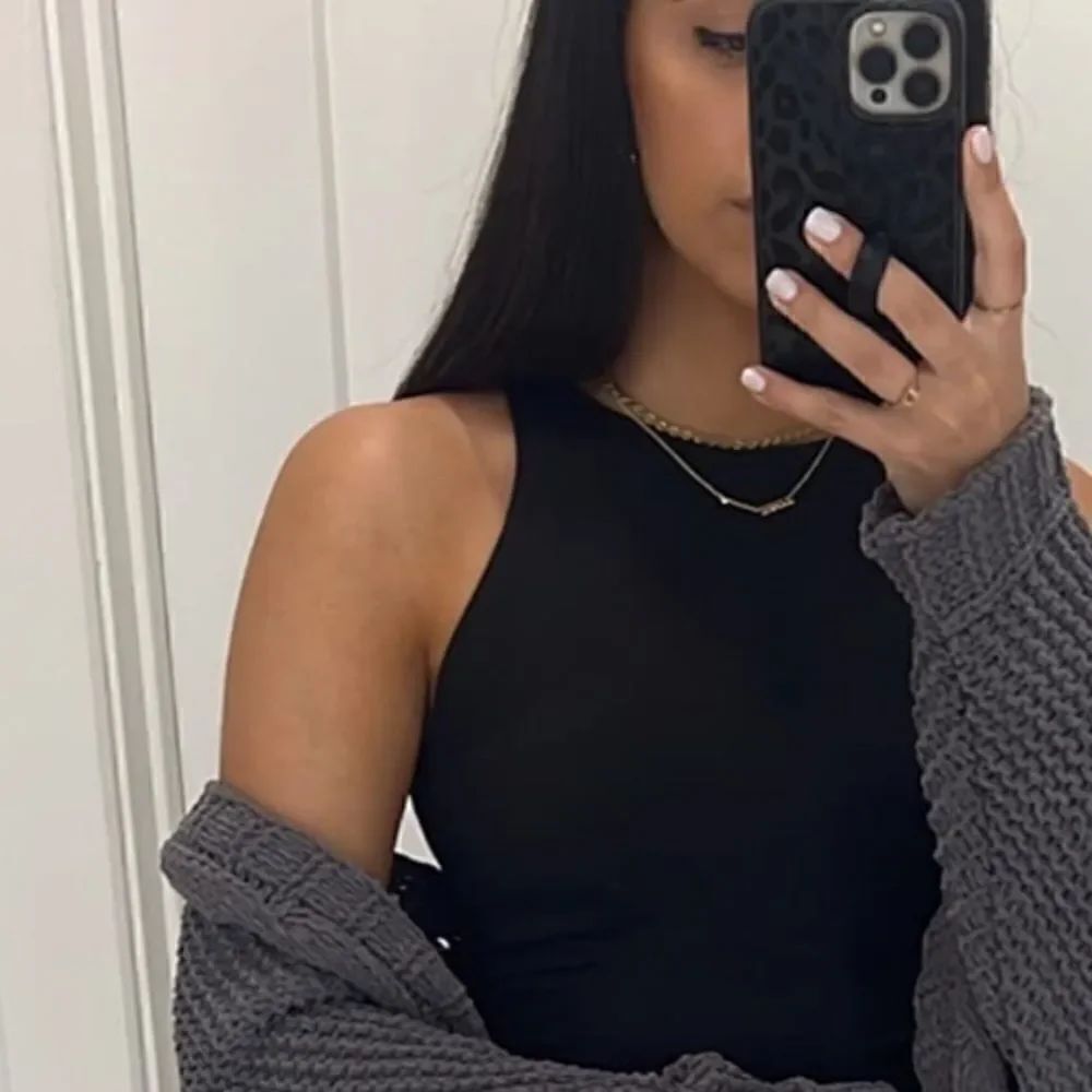Black Body Suit    - Picture 2 of 4